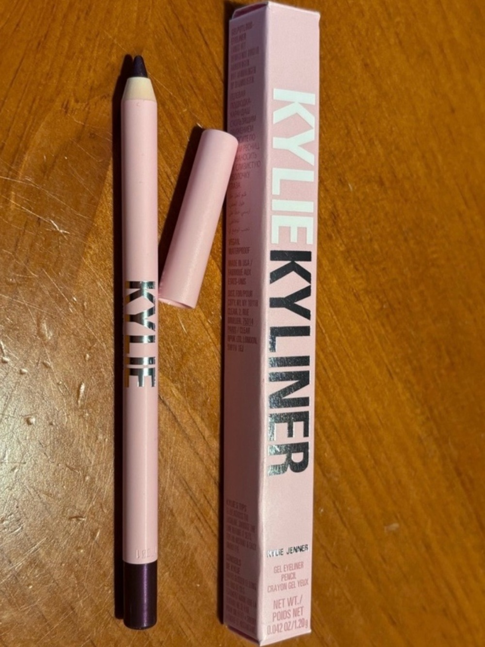 Kylie Kyliner Gel Eyeliner Shimmery Purple